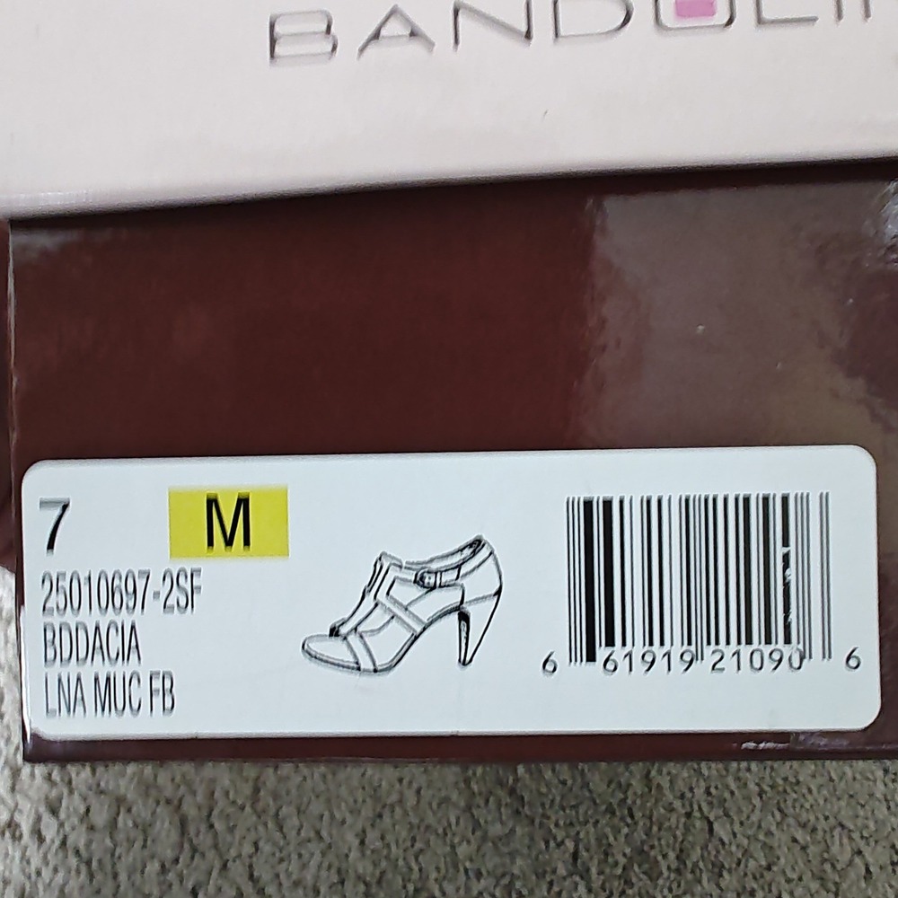 Bandolino BDDACIA2 Nude Beige Strappy T-Strap‎ Heeled Sandals Womens Size 7M - Picture 9 of 9